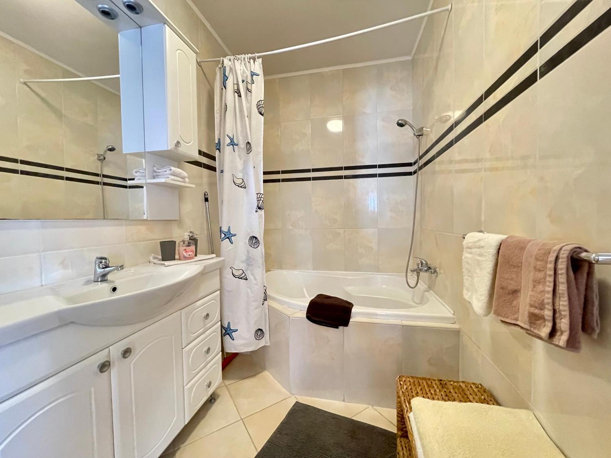 Appartement Kastelo Teraso ซาลัคชานี ภายนอก รูปภาพ